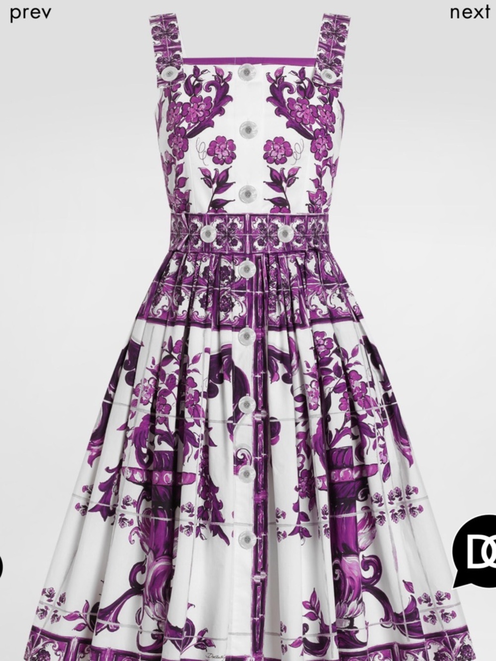 New with tags. Dolce & Gabbana Majolica-print poplin multicolor dress.